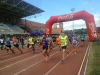 Más de 200 corredores participaron en el III Cross de Navidad de la UMA