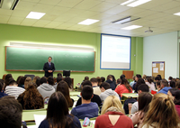 UMA y Unicaja organizan un curso de toma de decisiones financieras en el ámbito personal