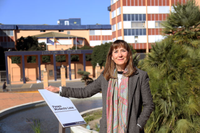 La profesora Mª del Mar Trigo en el Jardín Botánico de la UMA