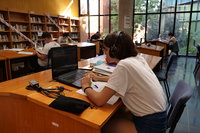 Alumnos, en la Biblioteca